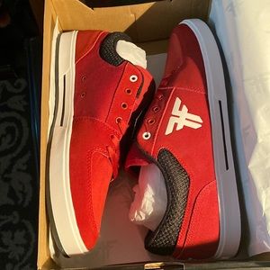 Brand new Fallen mens 11 shoe